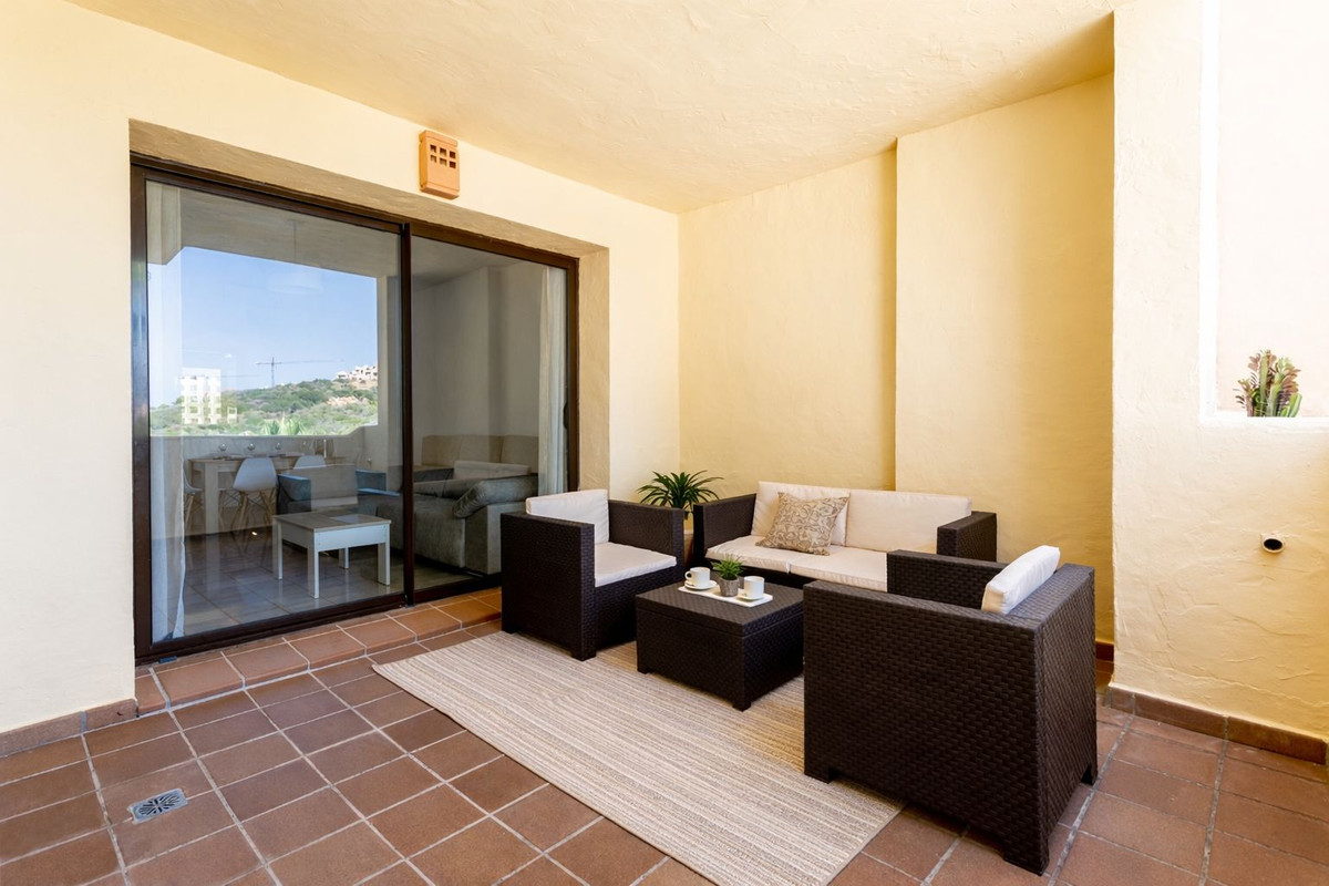 Appartement te koop in Manilva | 2 slaapkamers H5301169