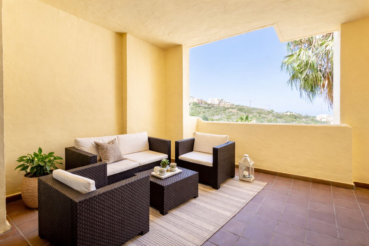 Appartement te koop in Manilva | 2 slaapkamers H5301169