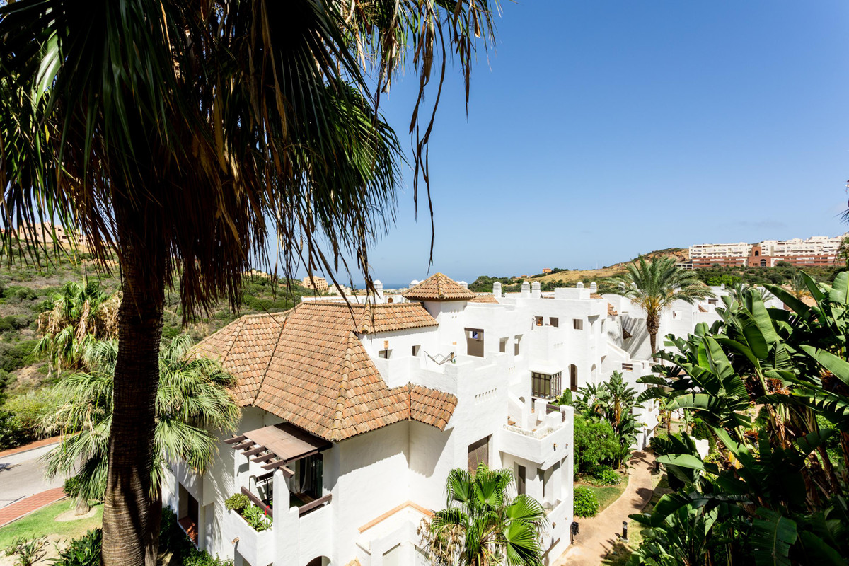 Appartement te koop in Manilva | 2 slaapkamers H5301169