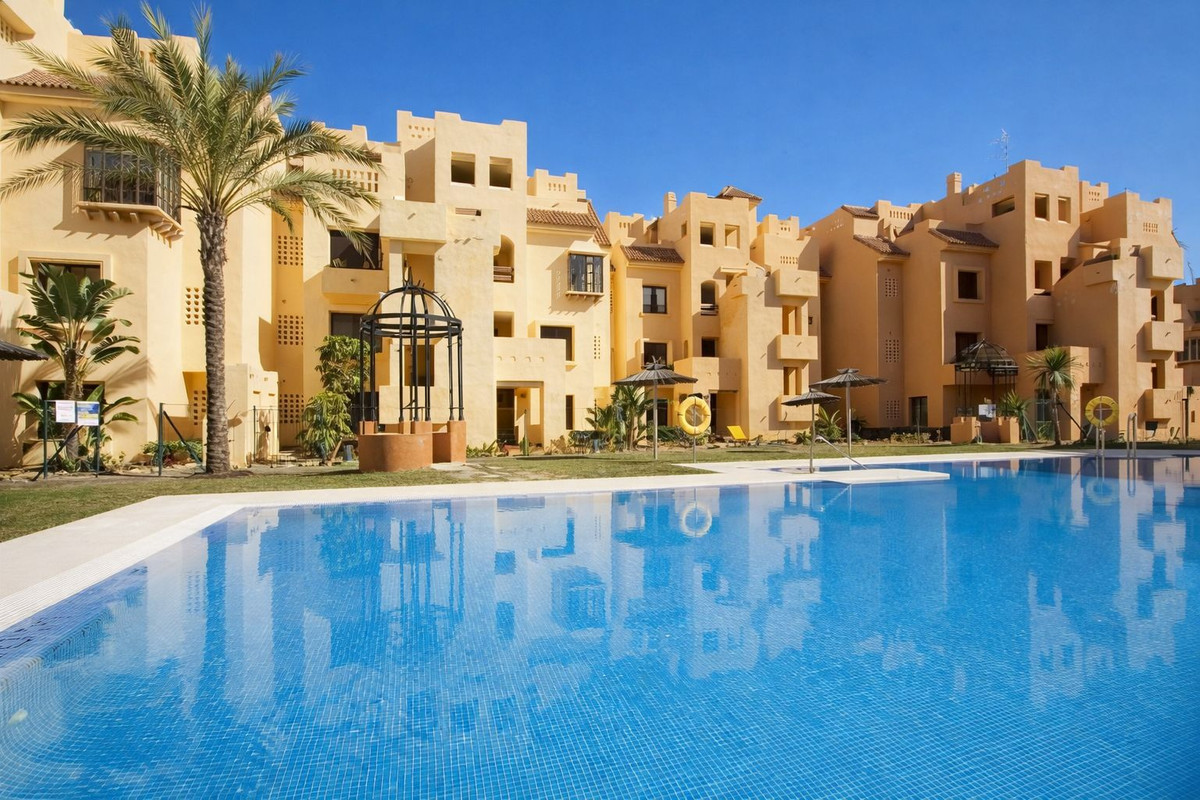 Appartement te koop in Manilva | 2 slaapkamers H5301169