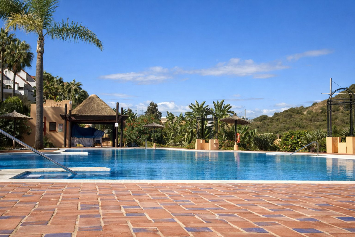 Appartement te koop in Manilva | 2 slaapkamers H5301169