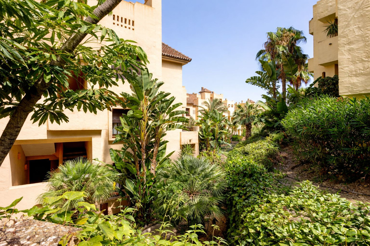 Appartement te koop in Manilva | 2 slaapkamers H5301169