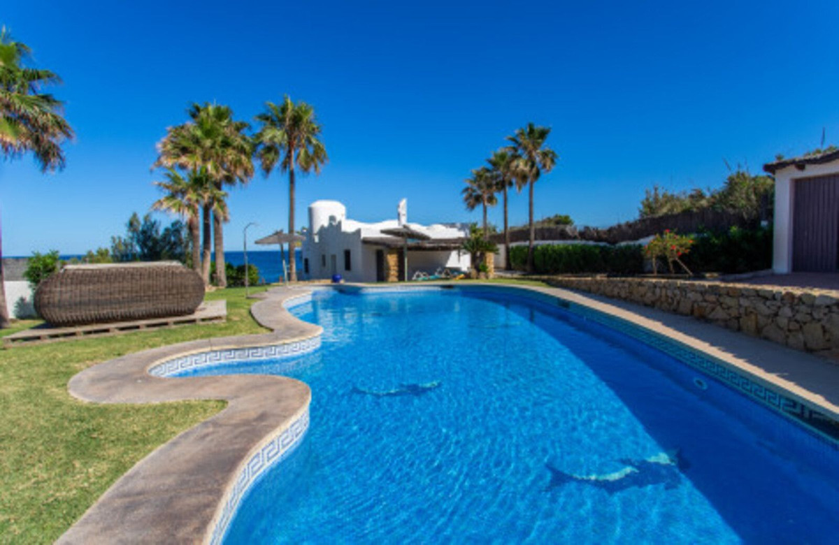 Huis te koop in Manilva | 3 slaapkamers H5305198