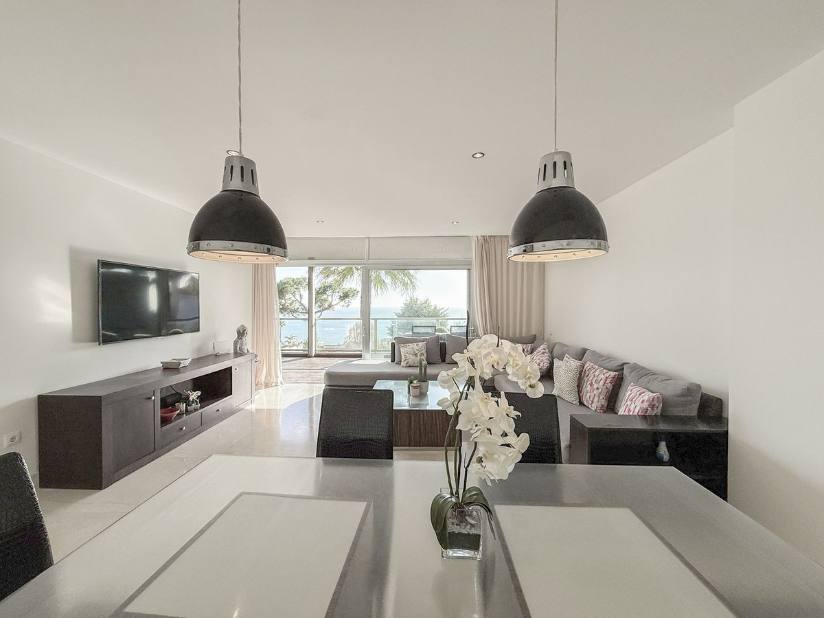 Appartement te koop in Manilva | 3 slaapkamers H5306536