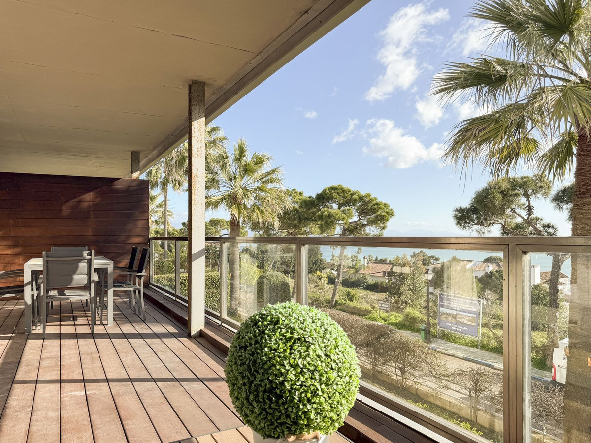 Appartement te koop in Manilva | 3 slaapkamers H5306536