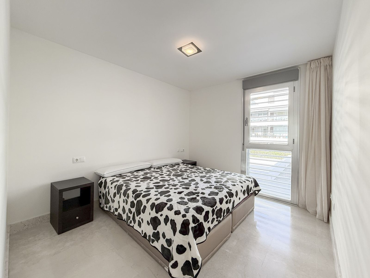 Appartement te koop in Manilva | 3 slaapkamers H5306536