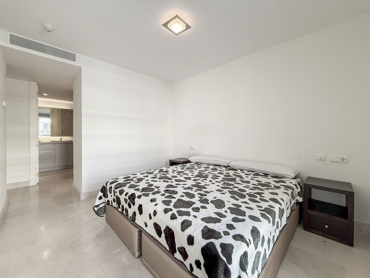 Appartement te koop in Manilva | 3 slaapkamers H5306536