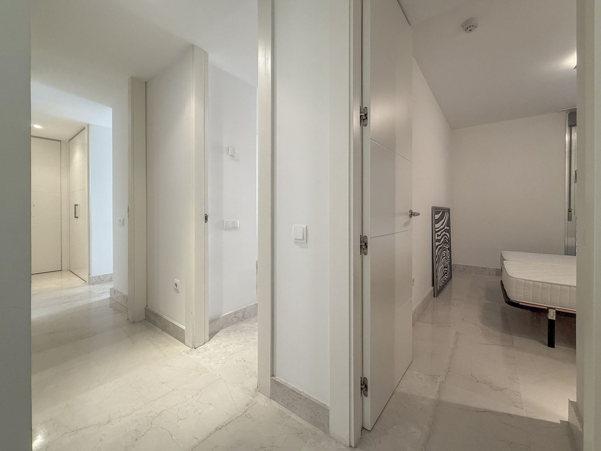 Appartement te koop in Manilva | 3 slaapkamers H5306536