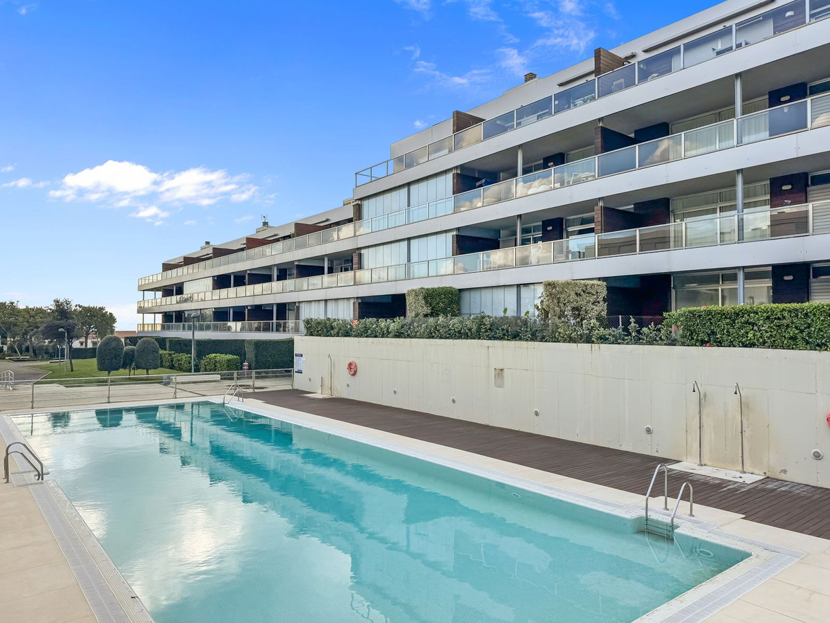 Appartement te koop in Manilva | 3 slaapkamers H5306536