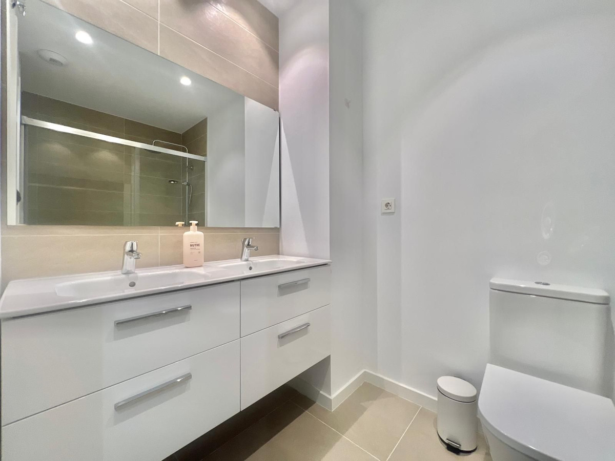 Appartement te koop in Manilva | 2 slaapkamers H5311747