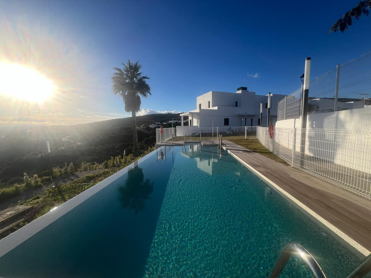 Appartement te koop in Manilva | 2 slaapkamers H5311747