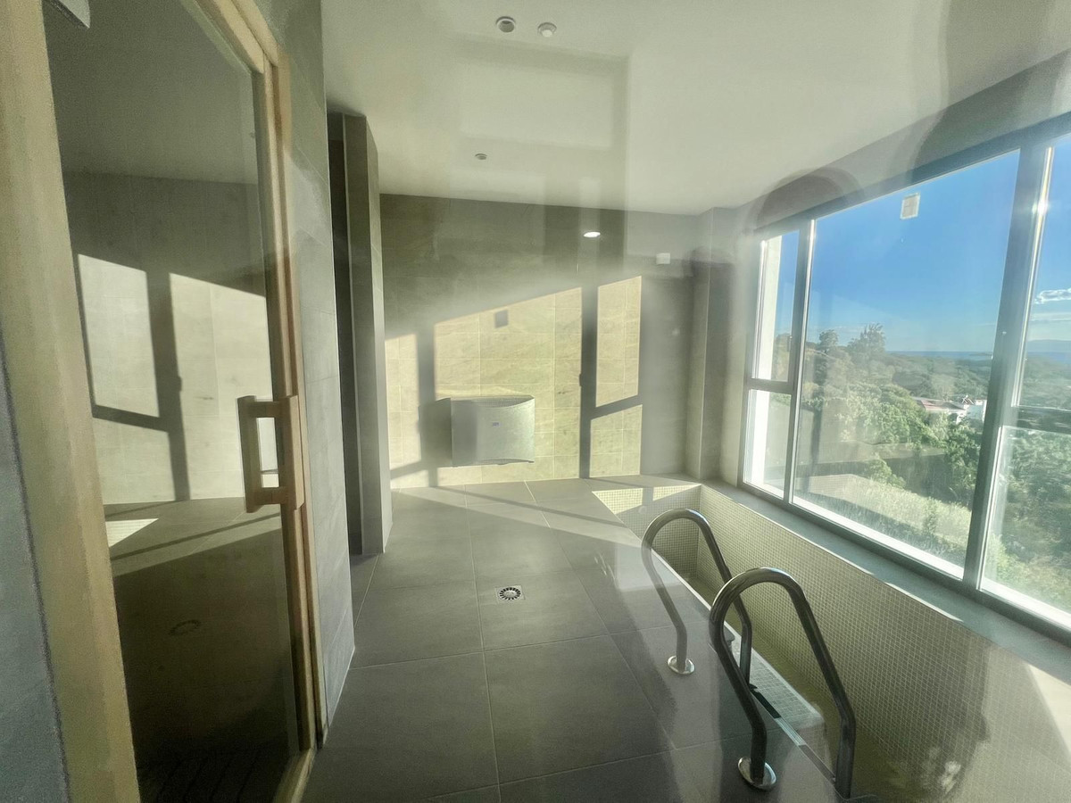 Appartement te koop in Manilva | 2 slaapkamers H5311747