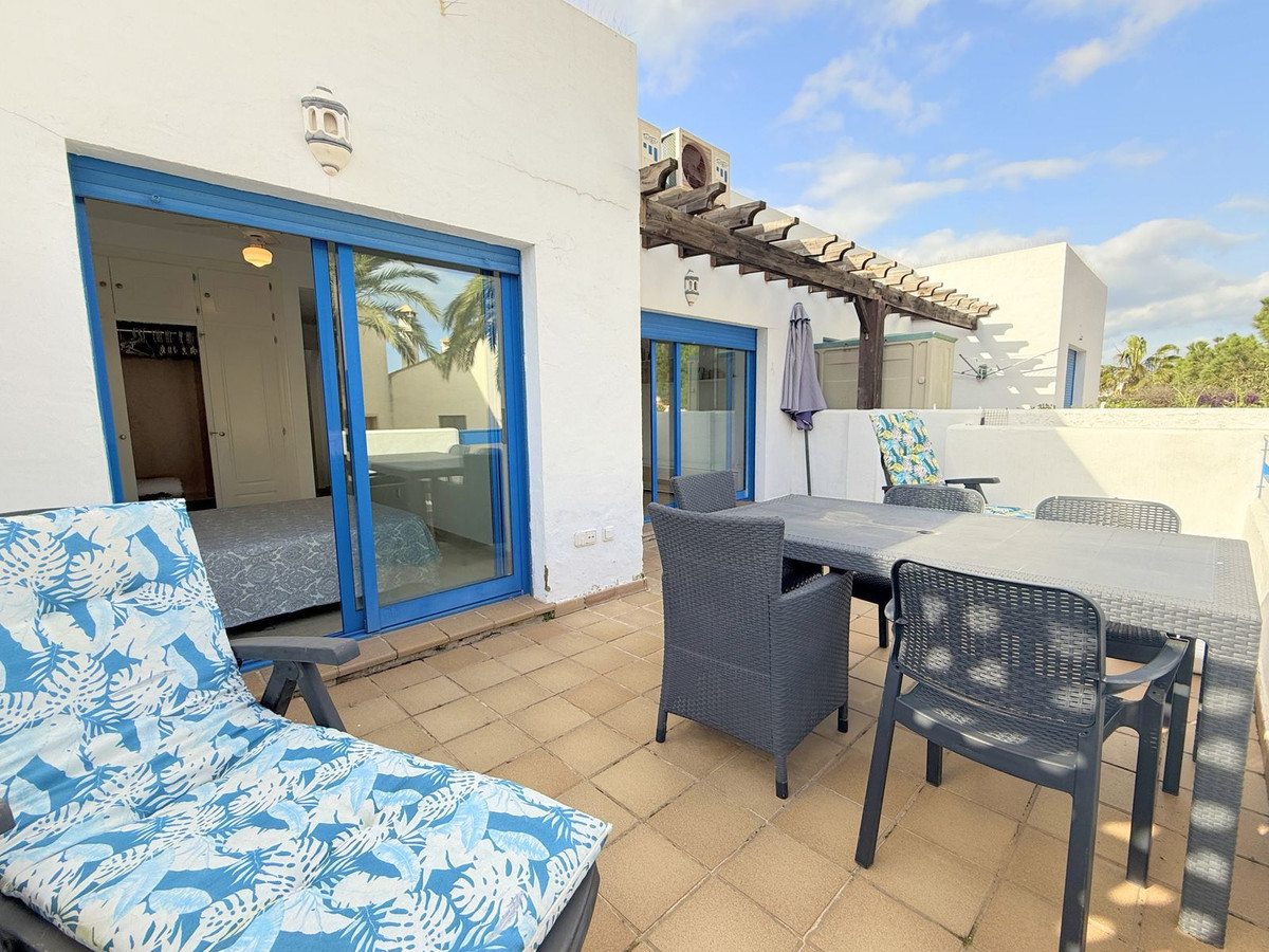 Appartement te koop in Manilva | 2 slaapkamers H5314990