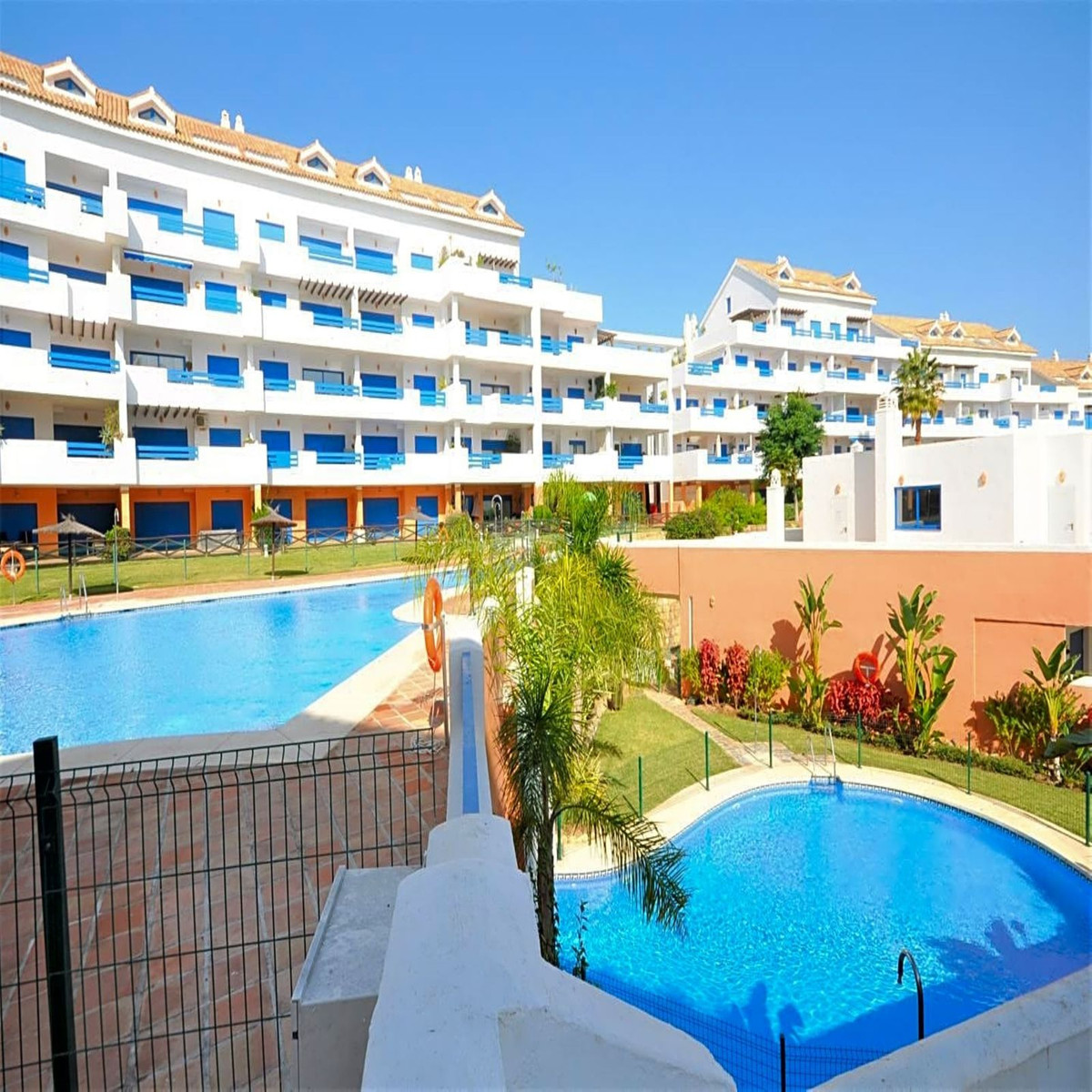 Appartement te koop in Manilva | 2 slaapkamers H5314990