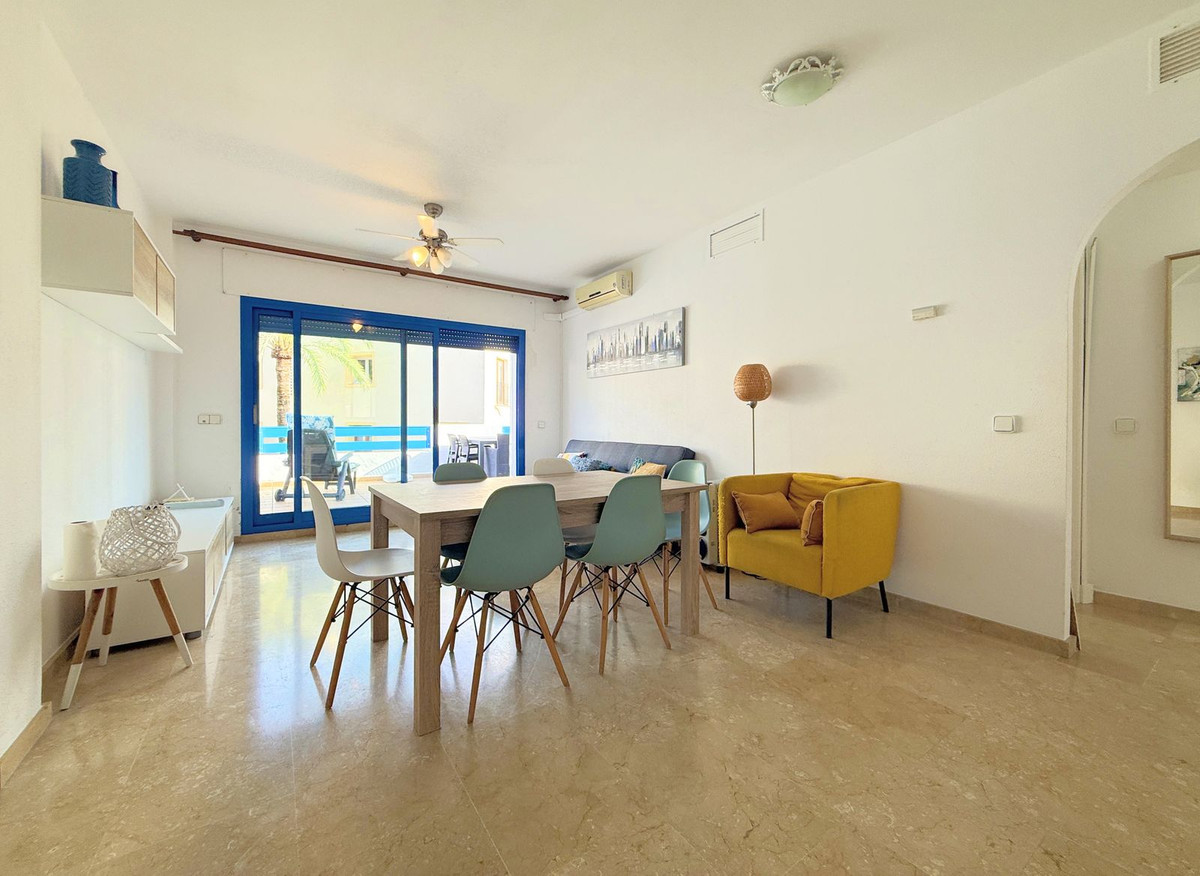 Appartement te koop in Manilva | 2 slaapkamers H5314990