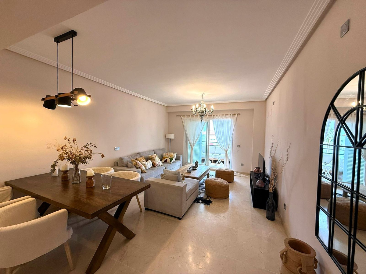 Appartement te koop in Manilva | 2 slaapkamers H5319532