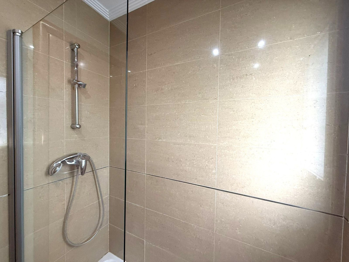 Appartement te koop in Manilva | 2 slaapkamers H5319532