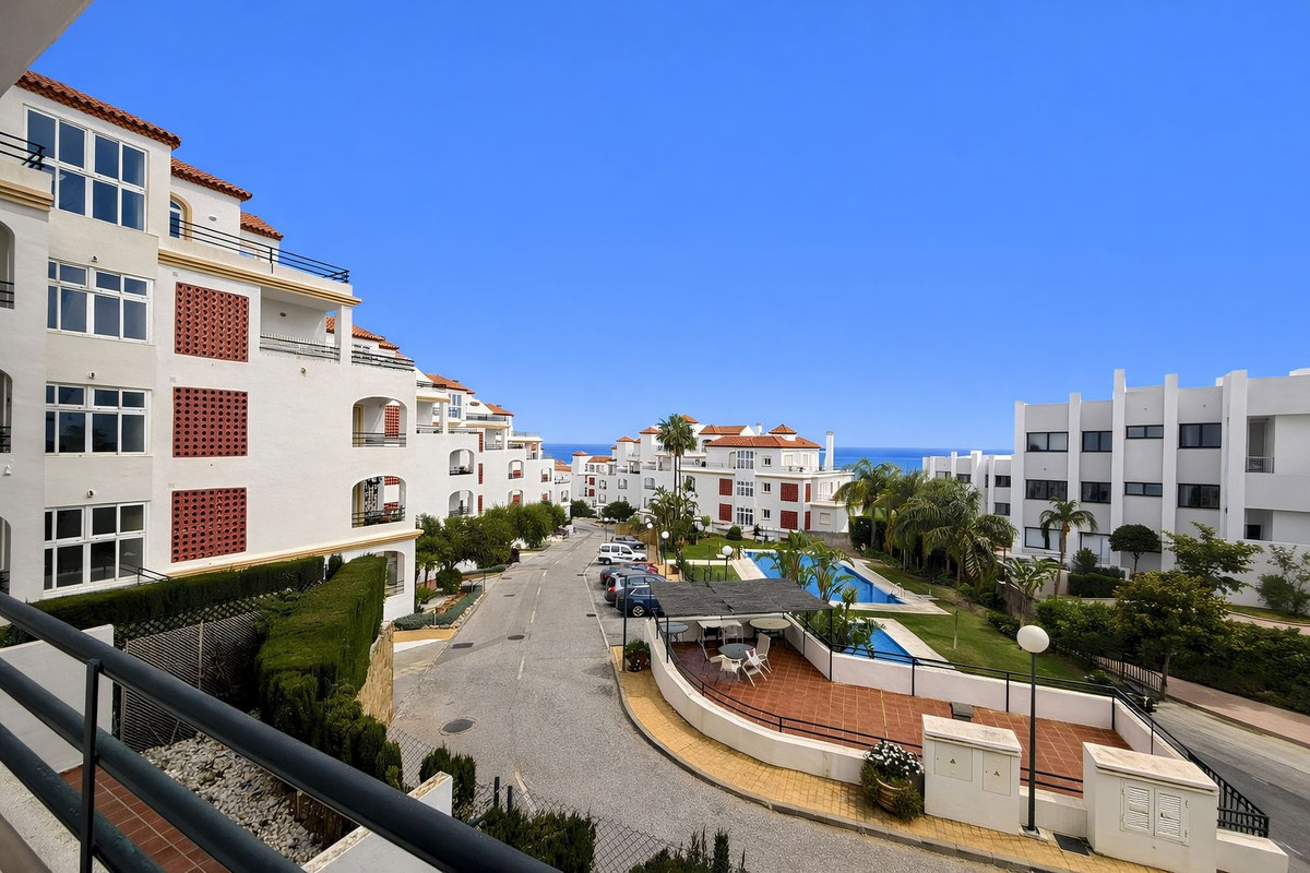 Appartement te koop in Manilva | 2 slaapkamers H5319532