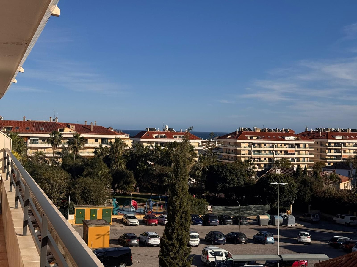 Appartement te koop in Manilva | 3 slaapkamers H5321860