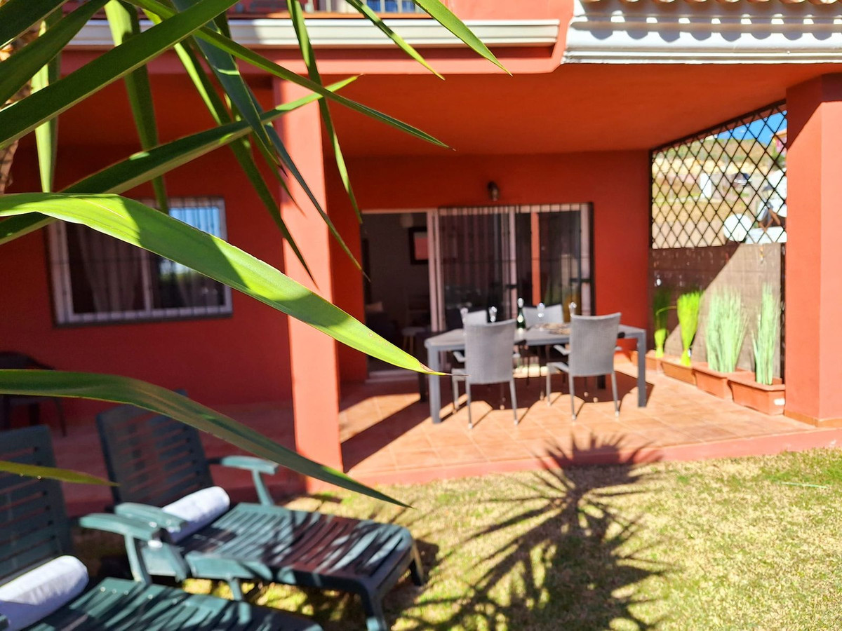 Appartement te koop in Manilva | 2 slaapkamers H5327431