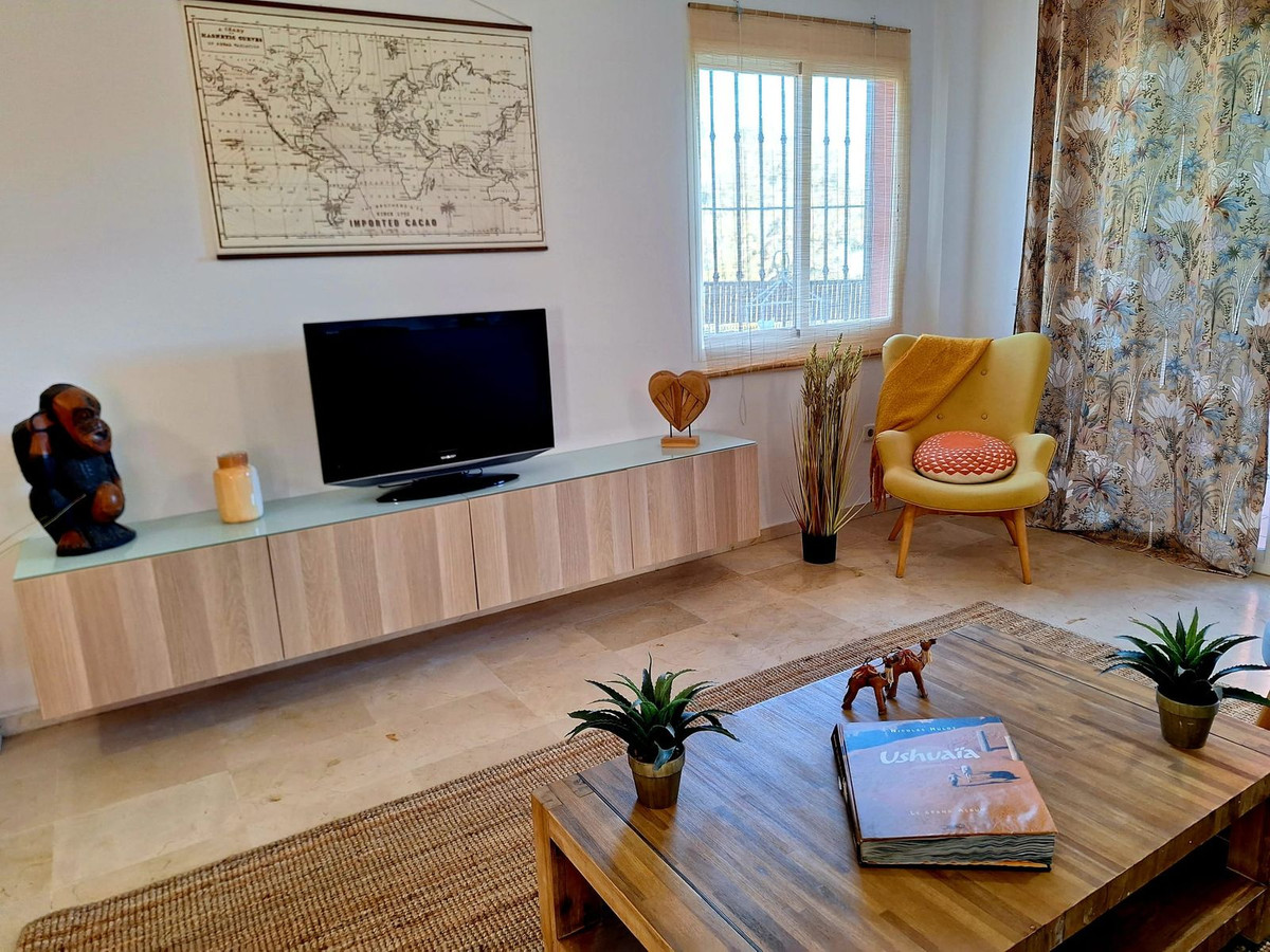 Appartement te koop in Manilva | 2 slaapkamers H5327431