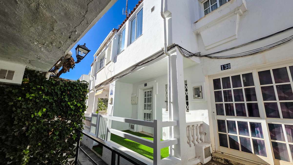 Huis te koop in Manilva | 2 slaapkamers H5327776