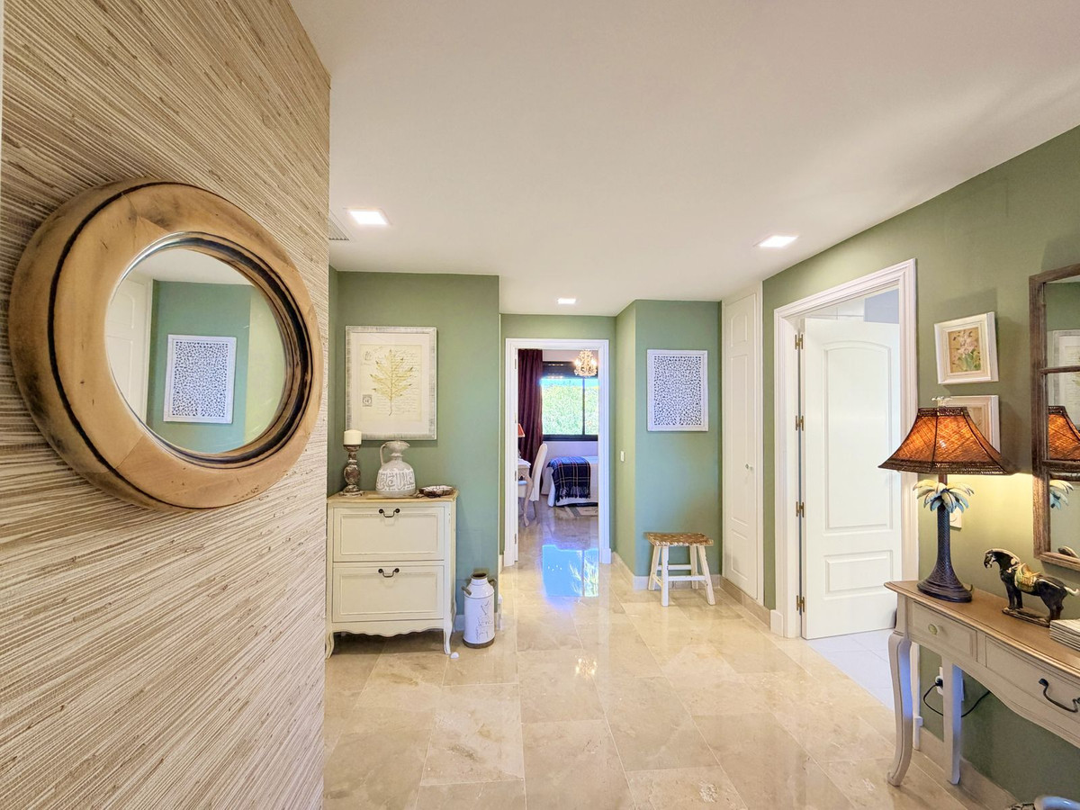 Appartement te koop in Manilva | 2 slaapkamers H5336392