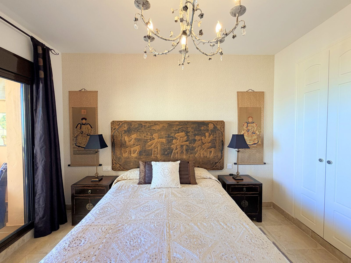 Appartement te koop in Manilva | 2 slaapkamers H5336392