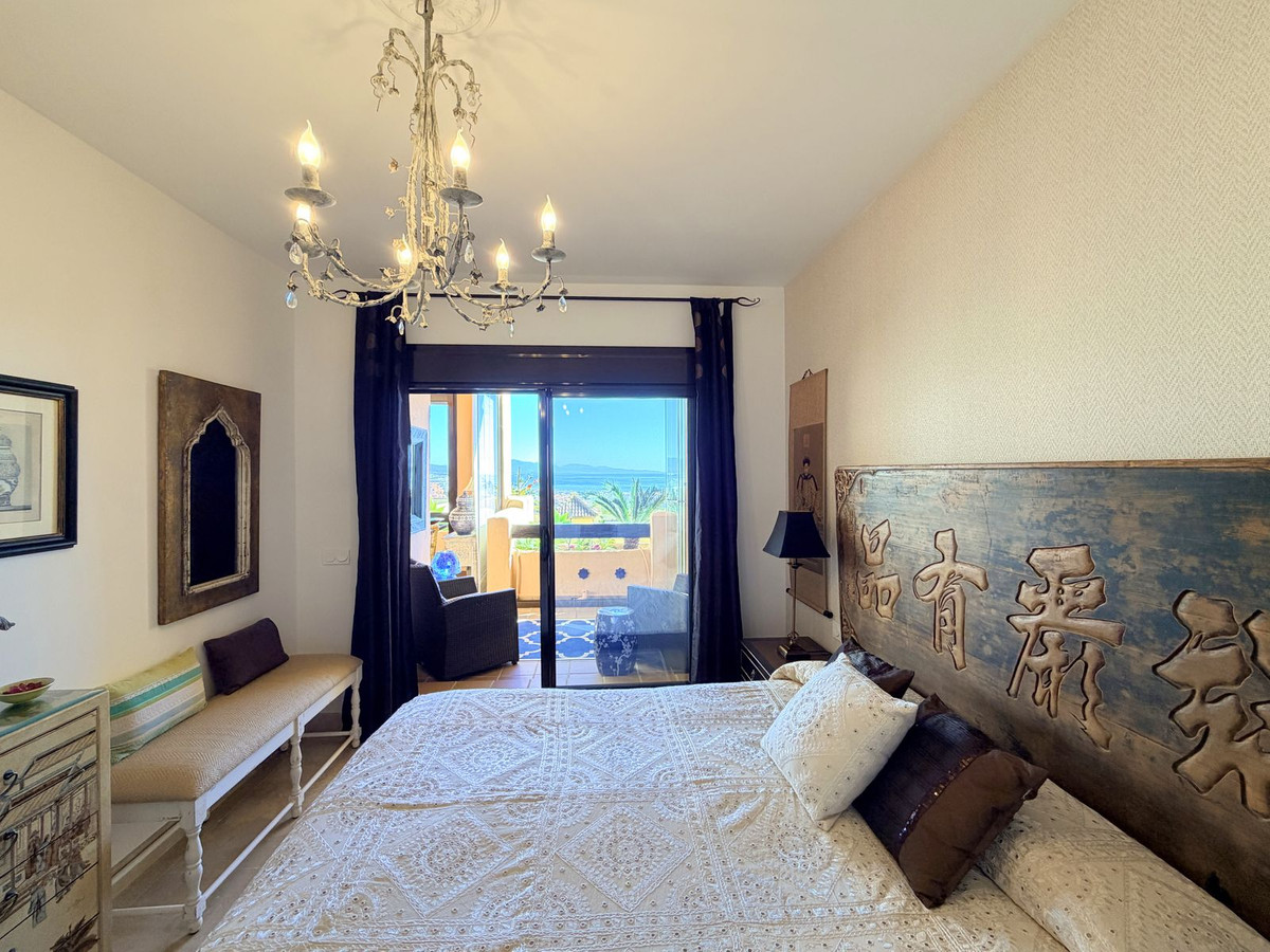 Appartement te koop in Manilva | 2 slaapkamers H5336392