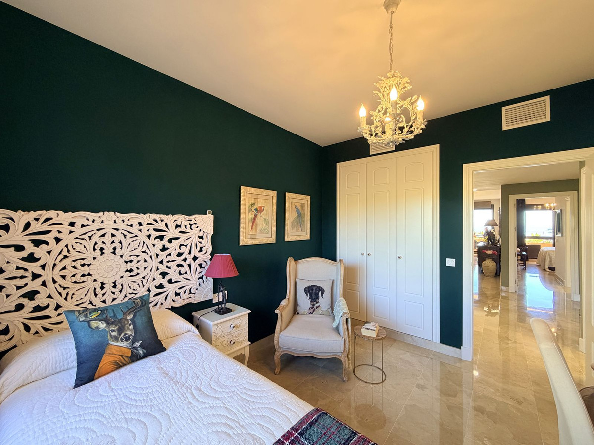 Appartement te koop in Manilva | 2 slaapkamers H5336392