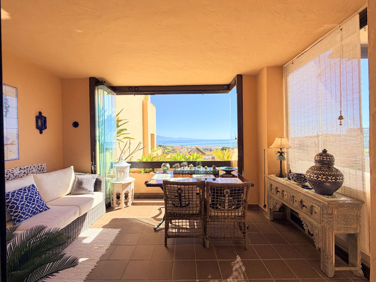 Appartement te koop in Manilva | 2 slaapkamers H5336392