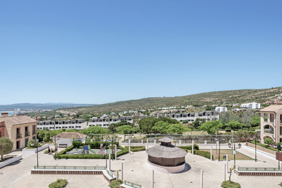 Appartement te koop in Manilva | 2 slaapkamers H5338777