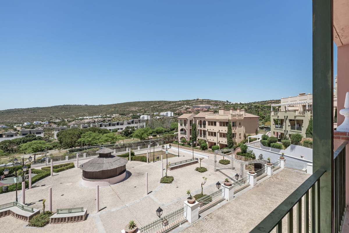 Appartement te koop in Manilva | 2 slaapkamers H5338777