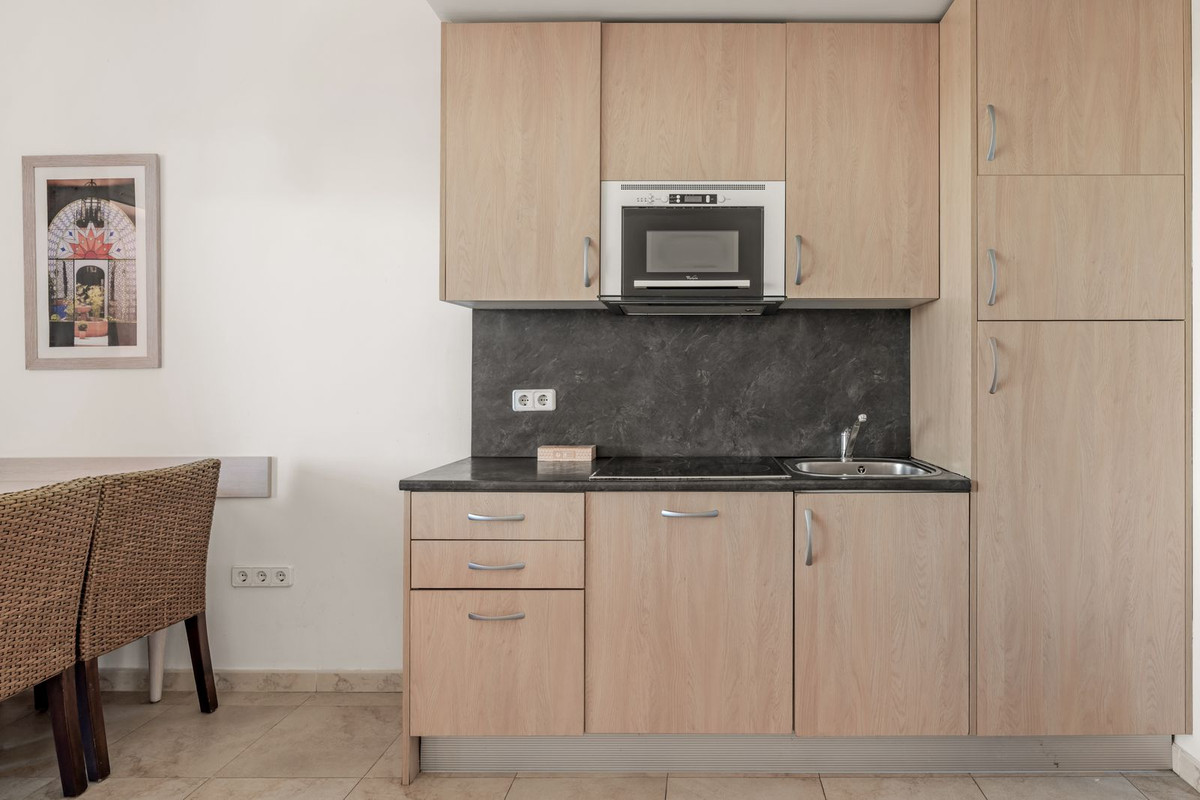 Appartement te koop in Manilva | 2 slaapkamers H5338777