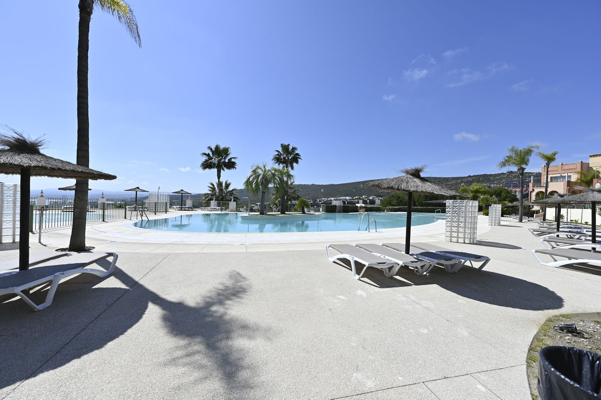 Appartement te koop in Manilva | 2 slaapkamers H5343559