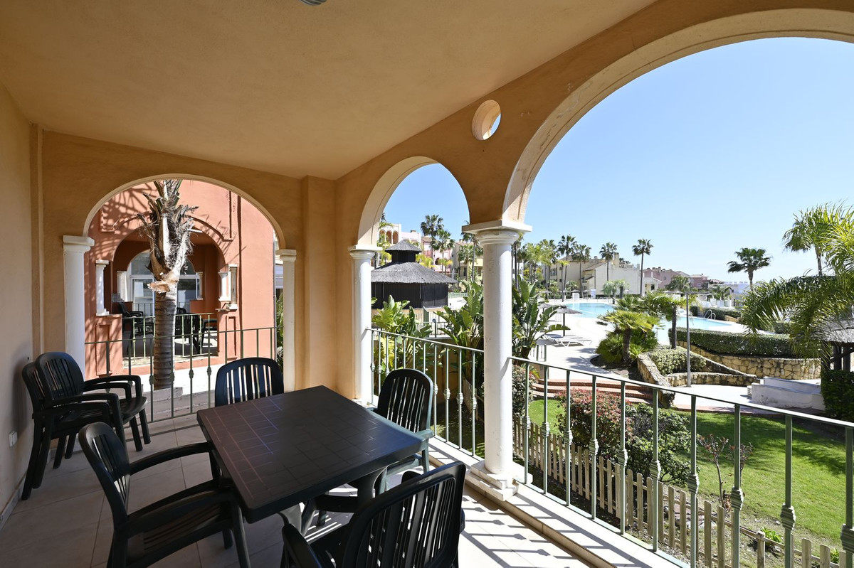 Appartement te koop in Manilva | 2 slaapkamers H5343559