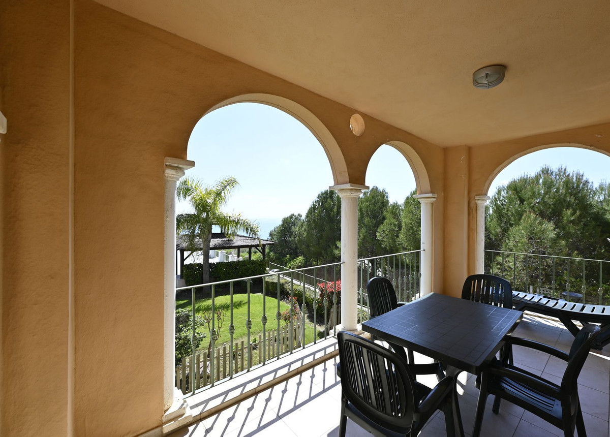 Appartement te koop in Manilva | 2 slaapkamers H5343559