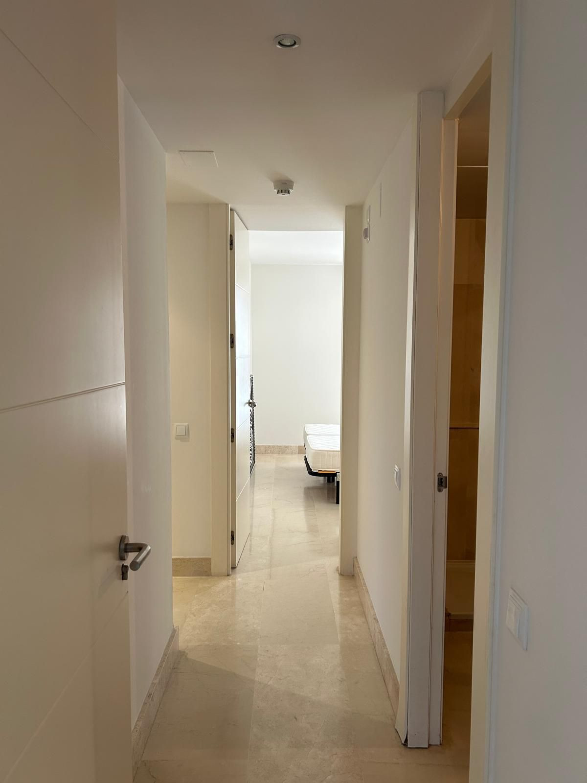 Appartement te koop in Manilva | 3 slaapkamers H5344315