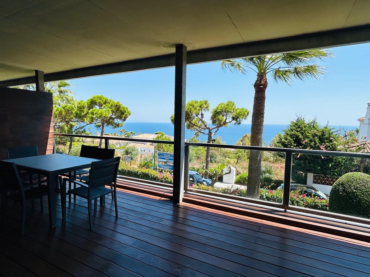 Appartement te koop in Manilva | 3 slaapkamers H5344315