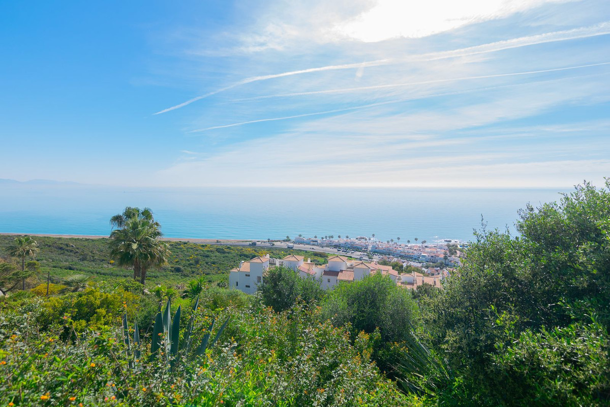 Appartement te koop in Manilva | 0 slaapkamers H5346559