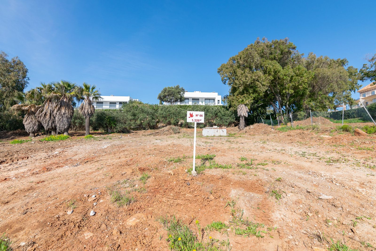 Appartement te koop in Manilva | 0 slaapkamers H5346559