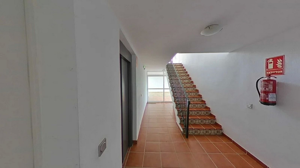 Appartement te koop in Manilva | 2 slaapkamers H5350387
