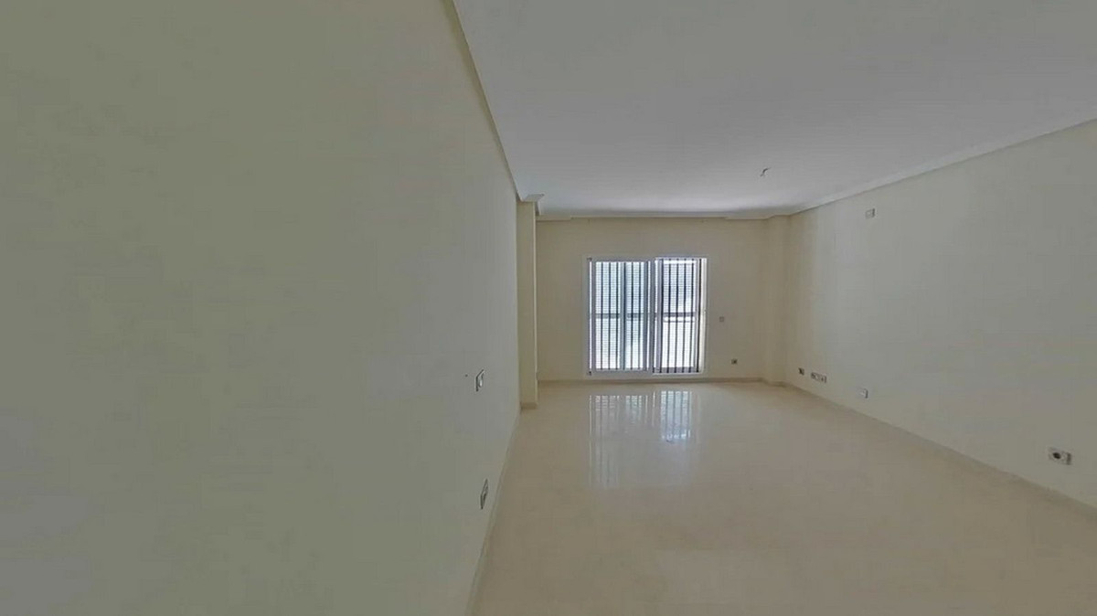 Appartement te koop in Manilva | 2 slaapkamers H5350387