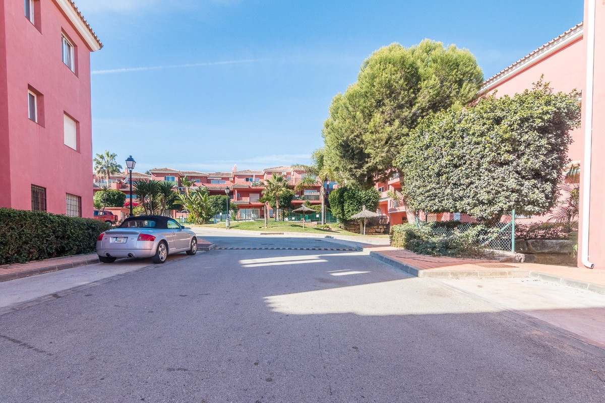 Appartement te koop in Manilva | 1 slaapkamers H5351194