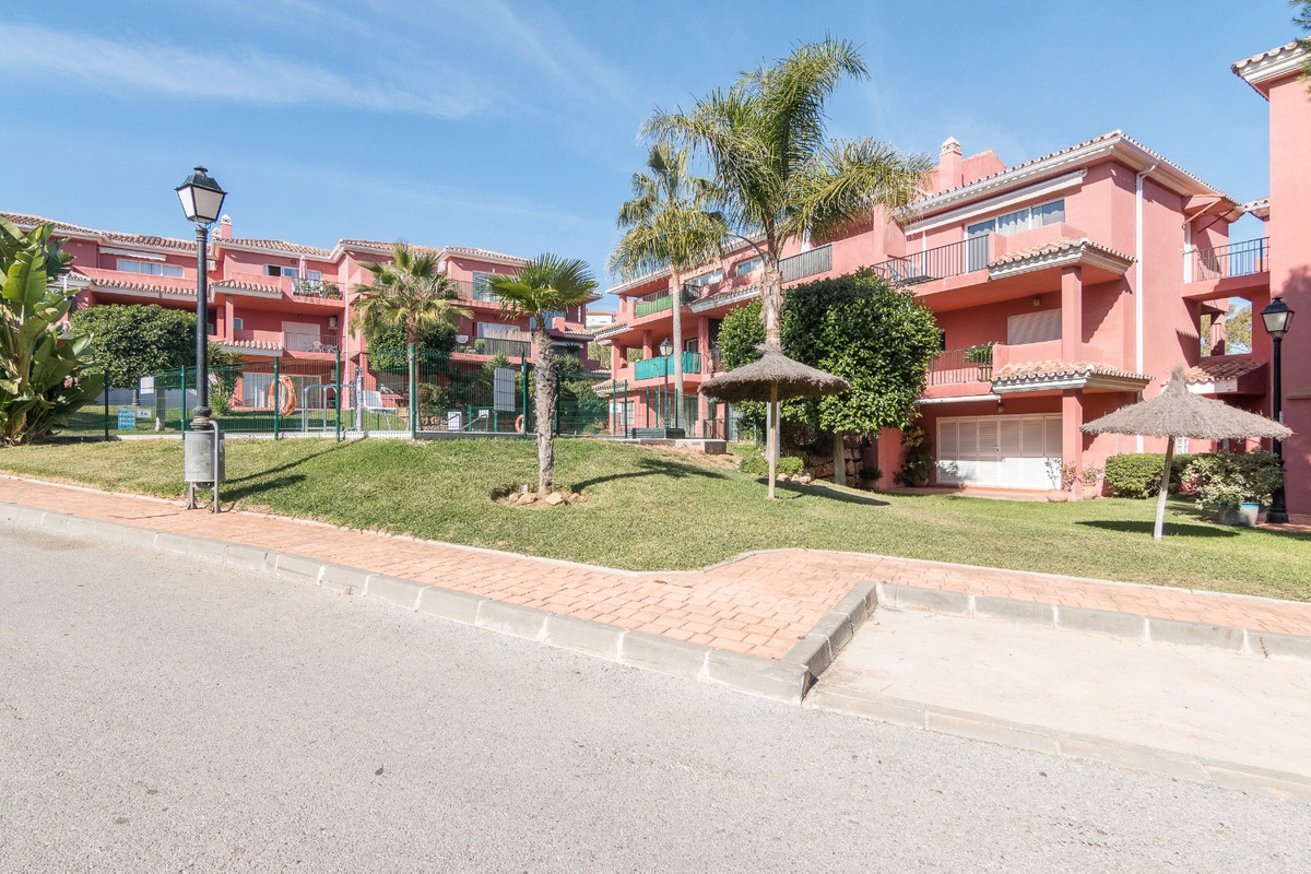 Appartement te koop in Manilva | 1 slaapkamers H5351194