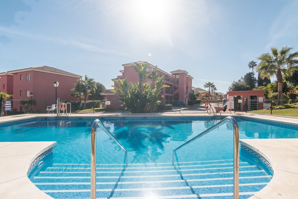 Appartement te koop in Manilva | 1 slaapkamers H5351194