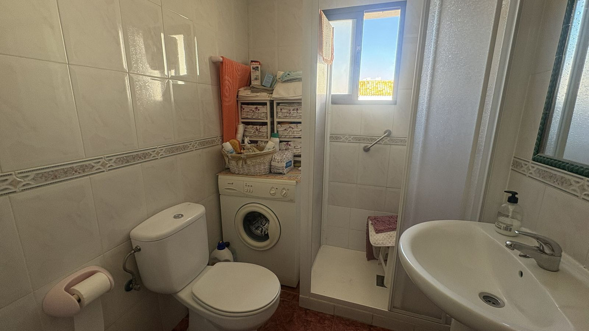 Appartement te koop in Manilva | 3 slaapkamers H5351584