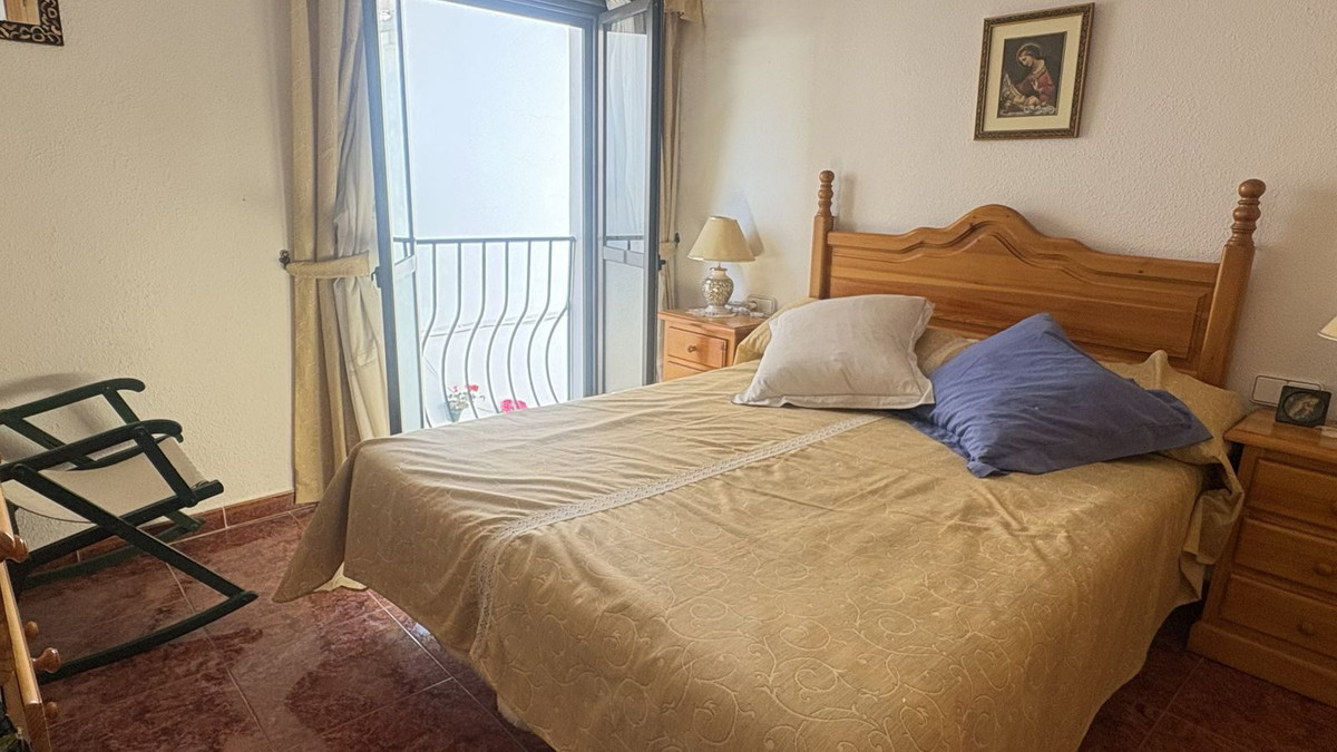 Appartement te koop in Manilva | 3 slaapkamers H5351584