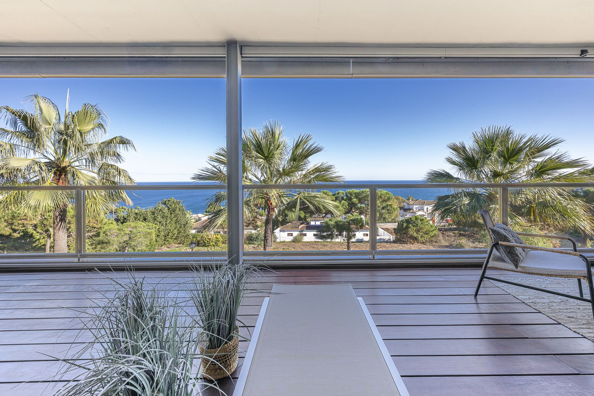 Appartement te koop in Manilva | 3 slaapkamers H5357305