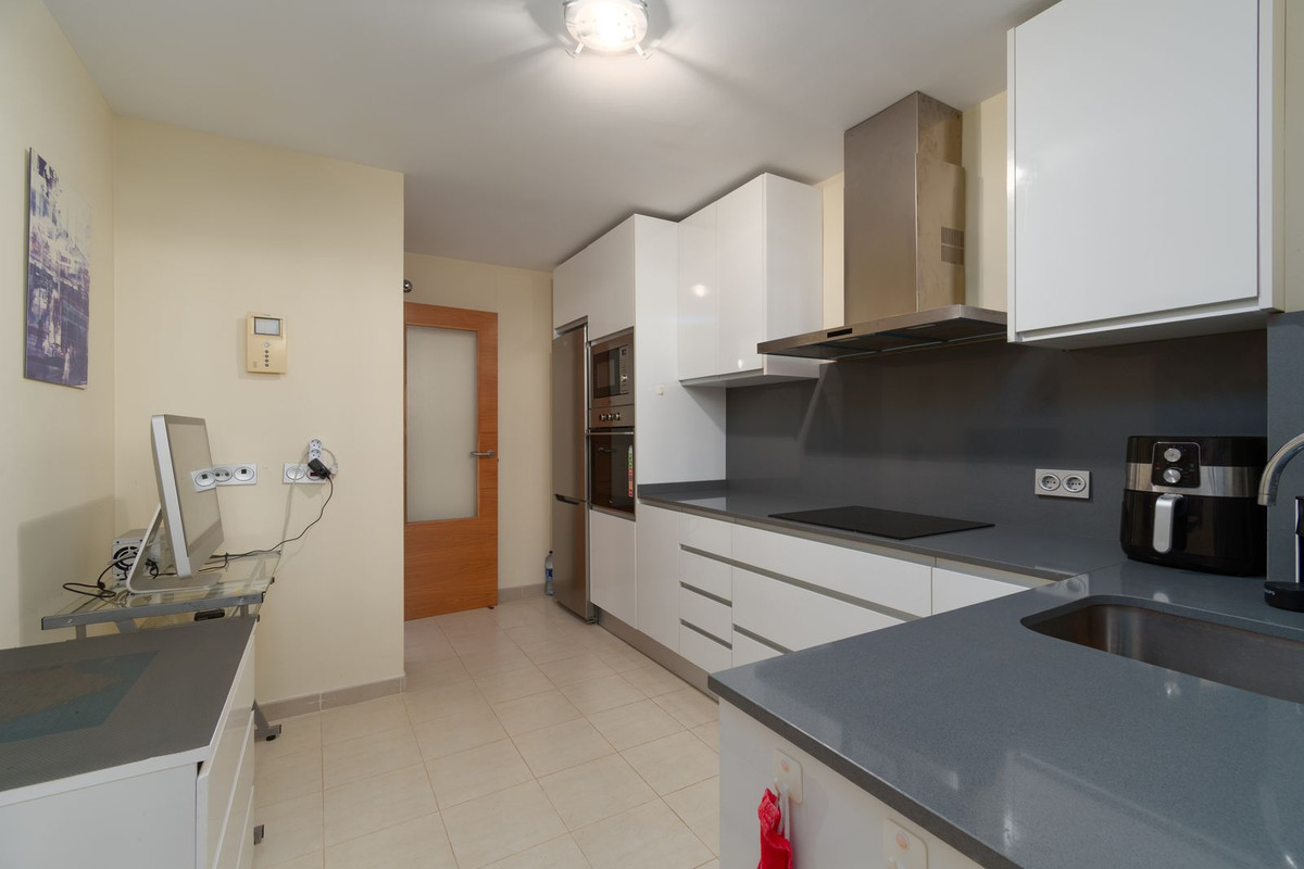 Appartement te koop in Manilva | 2 slaapkamers H5366863